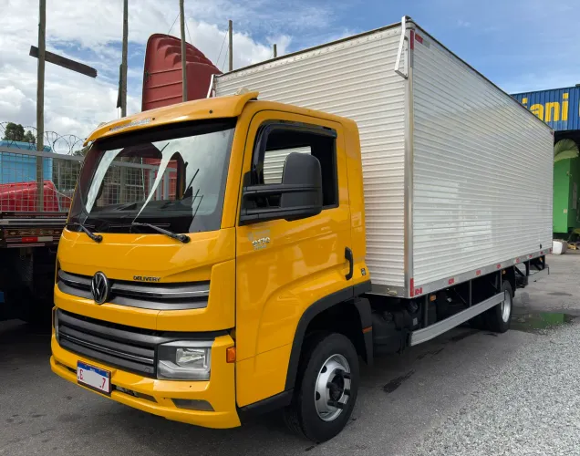 Vw 9170 Prime Ano 2020 Com Baú De 6,20m E Plataforma