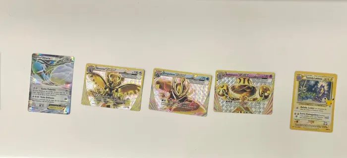 Vendo cartas Pokémons interessados mandar mensagem!