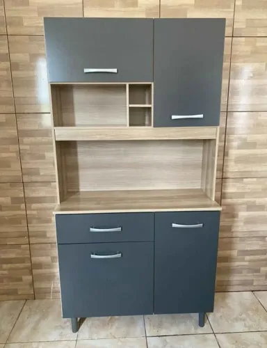 Armário de Cozinha Compacto com Design Moderno