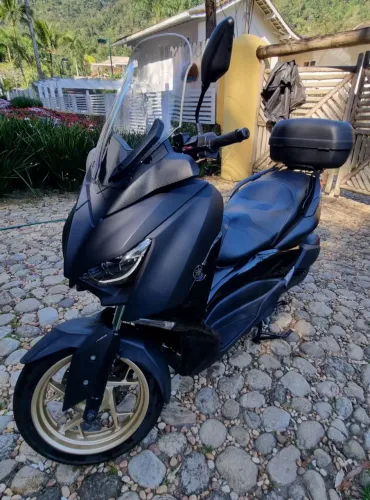Yamaha Xmax 250