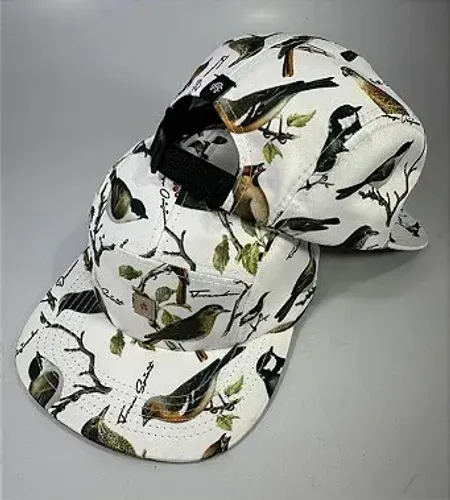 BONÉ FIVE PANEL BIRD BRANCO