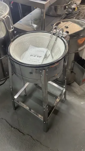 Fritadeira elétrica tacho pedestal 7 litros (Ester)