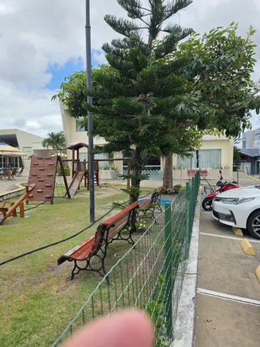 Casa Térrea, Parque das : 3 quartos, 1 suíte e duas semi suítes