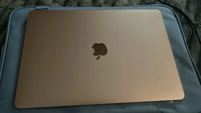 macbook rose gold