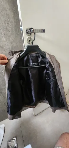Jaqueta de Couro D'Porto - Elegância e Estilo!