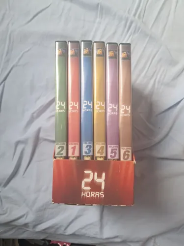 24 Horas, 6 volumes da primeira temporada DVD