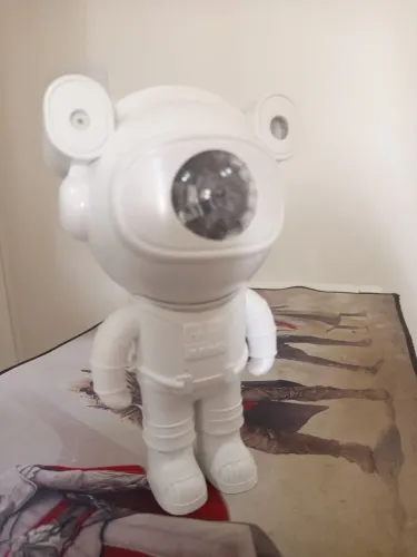 Projetor para o quarto (Boneco do espaço)