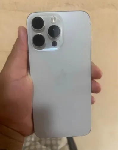 Vendo iPhone 15 pro max