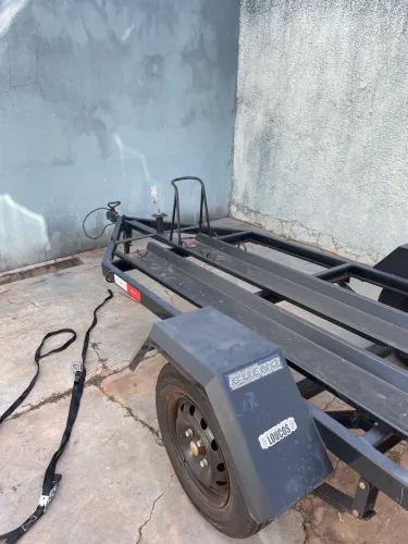 Carretinha prancha pra moto 