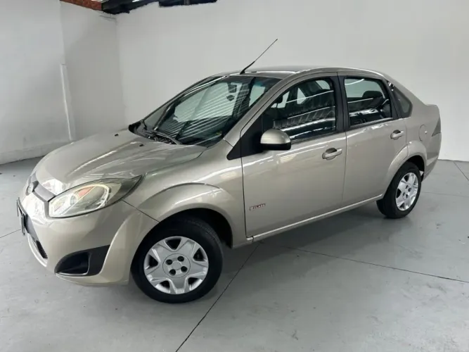 Ford Fiesta Sedan 1.6 16V Flex Mec. 2012