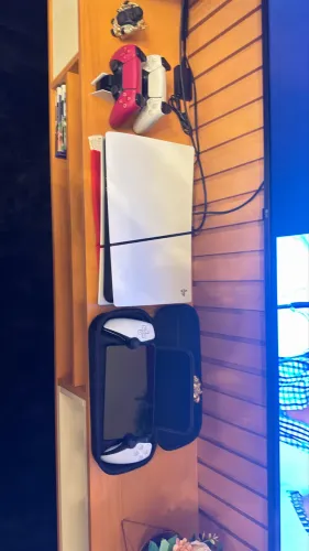 Vendo kit ps5 mais ps portal ou troco tudo com nota e garantia 