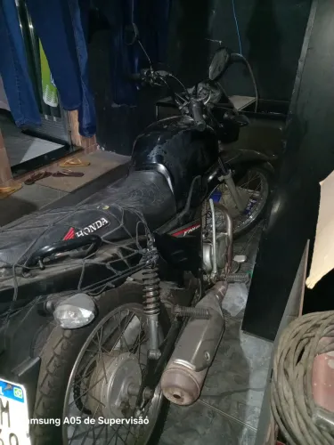 Fan 125 super econômica