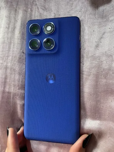 Moto EDGE 60 PRO