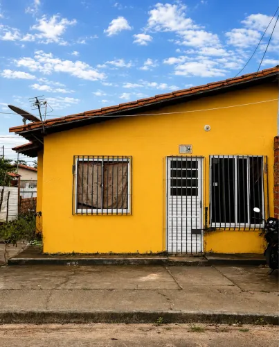 VENDE-Se CASA na MORADA do SOL