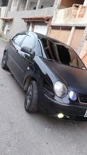 Volkswagen Polo Sedan 1.6 MI 101cv 8V 4P 2004