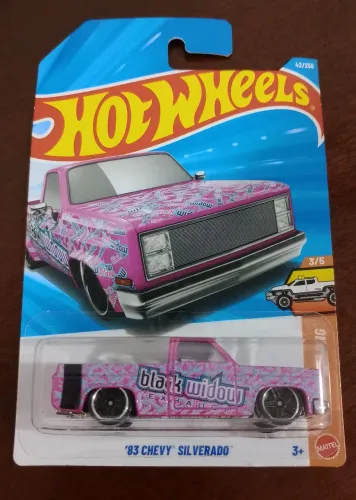 Chevy 83 Silverado Hotwheels