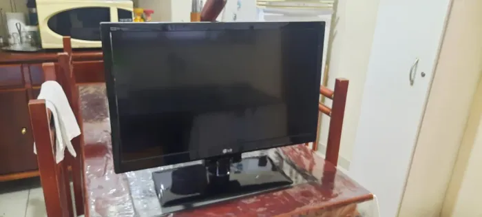 TV LG ATE 30 POLEGADAS
