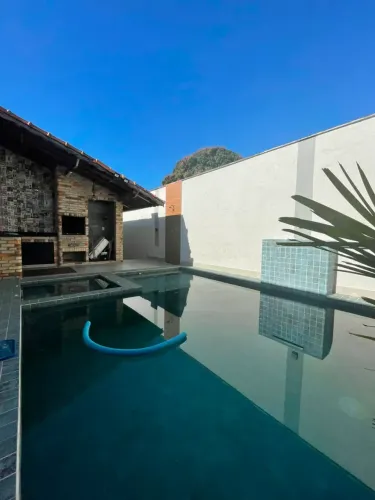 Casa térrea à venda na Praia Grande Litoral de São Paulo!
