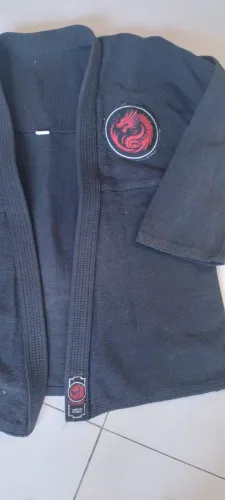 Kimono Jiu-jitsu Trançado Reforçado Adulto Red Dragon Cor Preto Tamanho A2