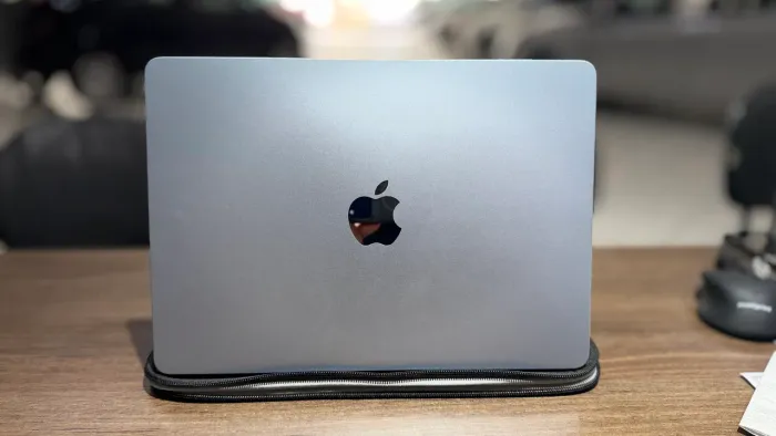 MacBook M4 512GB 2025