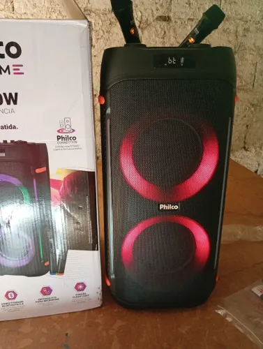 Caixa de som Philco Xtreme 1.200 watts Nova com dois microfone 
