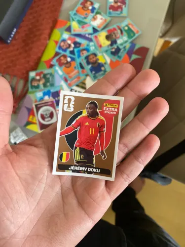 Jeremy doku extra stickers bronze figurinha copa panini
