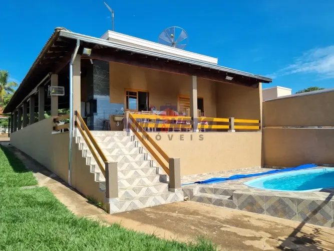 VENDA | Rancho completo pé na água!