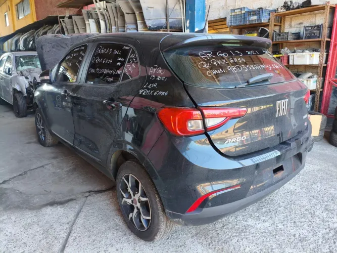 VENDO PEÇAS ARGO 1.3 2021 - COM NOTA FISCAL