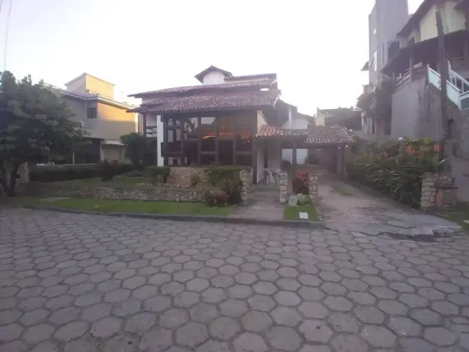 Casa Jardim Uba 1