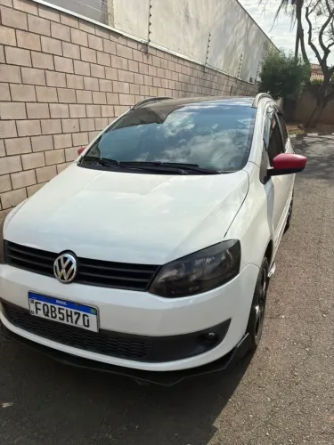 Volkswagen Fox 1.6 MI Total Flex 8V 5P 2014