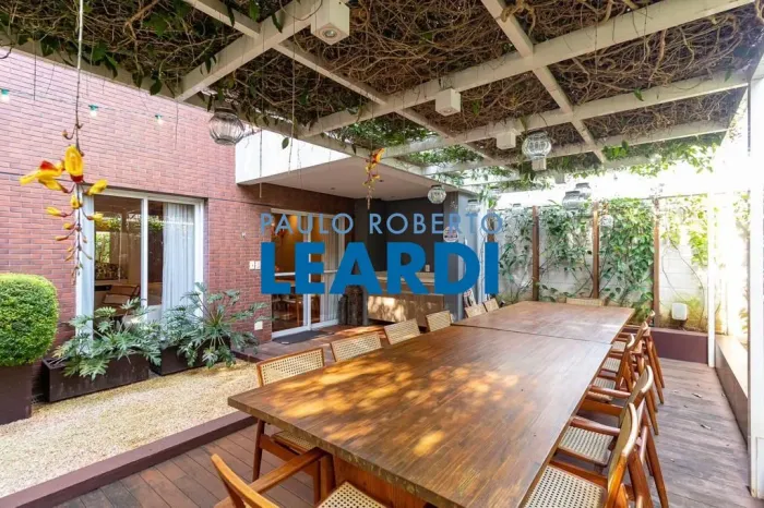 GARDEN - VILA MADALENA - SP