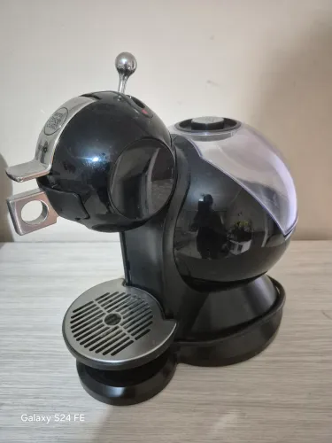 Cafeteira Dolce Gusto 220w