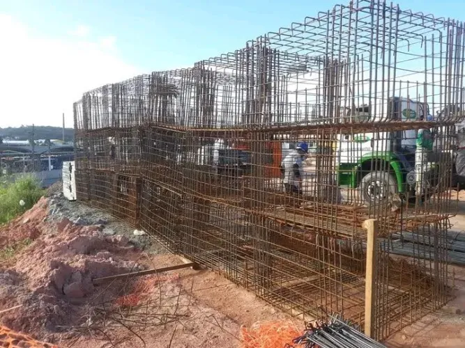 Armador de Ferragens na Construção Civil Empreitada