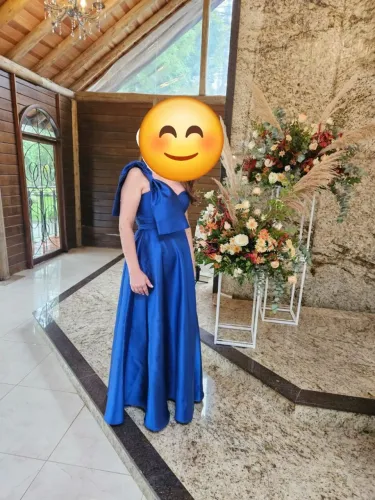 Vendo vestido de festa