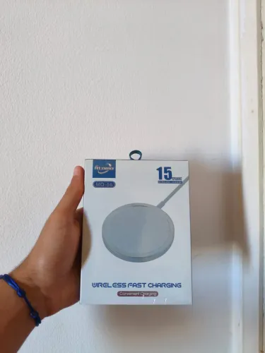 CARREGADOR SEM FIO RÁPIDO 15W - MODELO MO-66