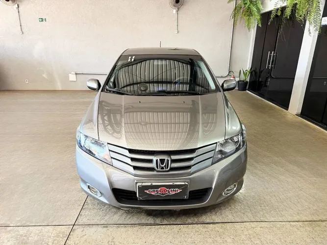 Honda City Sedan LX 1.5 Flex 16V 4P Aut. 2011