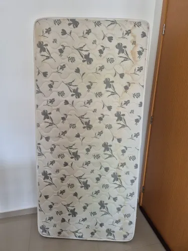 Vendo Colchão.