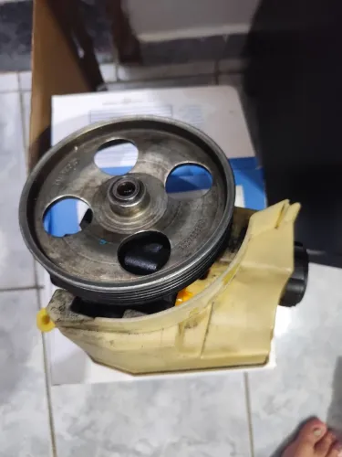 Bomba direção hidráulica+ bobina ignição funcionando - Peugeot 207