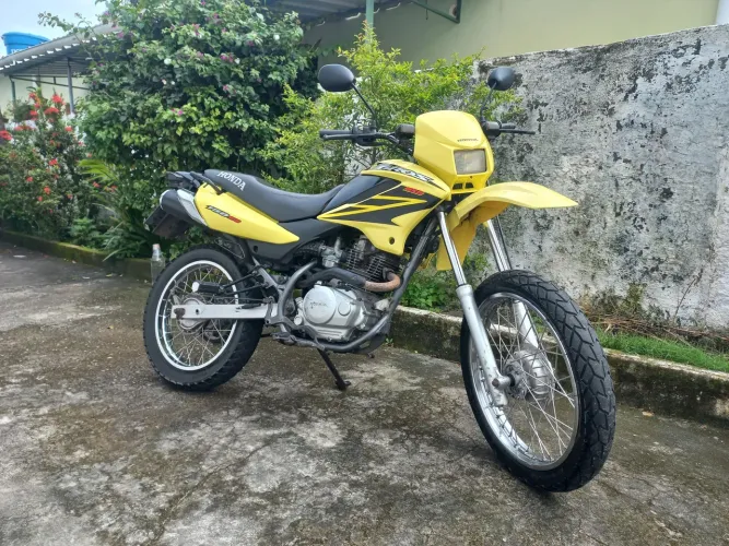 Nxr bros 150 es