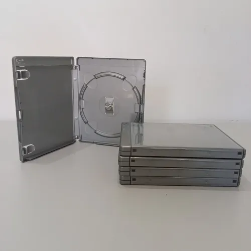 Vendo 5 Capas Blu-ray Prata para Ps3 - Reposição