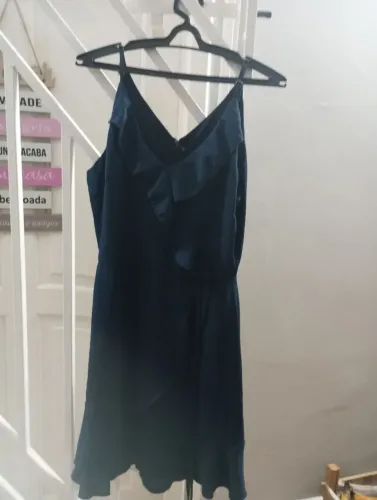 Vendo vestido azul marinho NOVO
