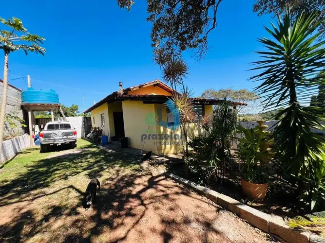 CHÁCARA À VENDA EM CONDOMÍNIO MAIRINQUE/SP Terreno com 2.270m² de puro charme e espaço!