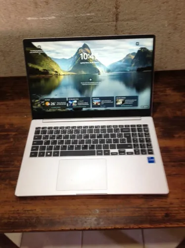 Notebook Samsung Galaxy Book2 Intel Core i5, 16GB RAM, SSD 256GB, Tela 15.6'' Full HD