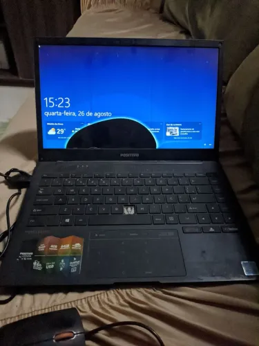 Notebook Positivo Motion Plus Q464B - Ideal para Peças ou Uso com Monitor Externo