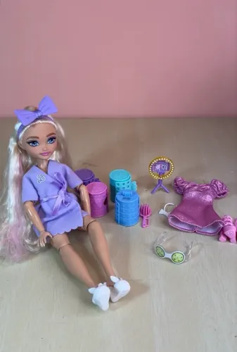 Boneca Barbie dream besties