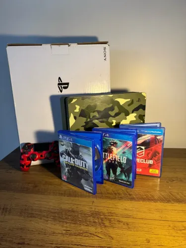 PS4 Slim