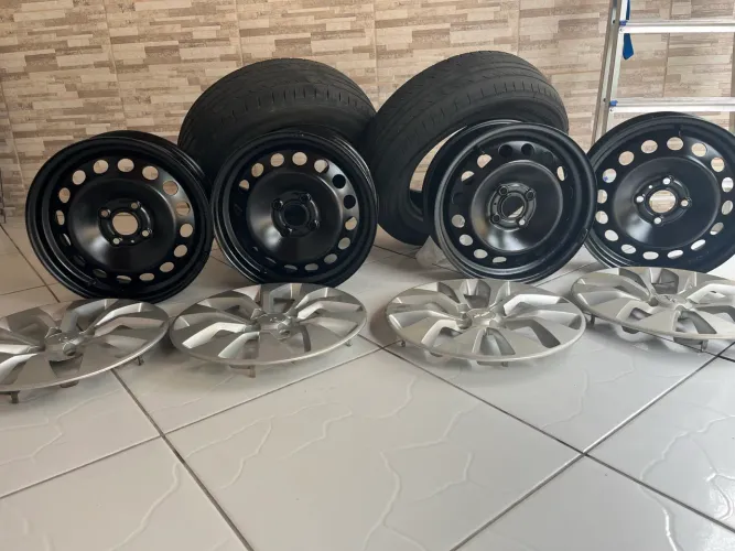Rodas carlotas e pneus