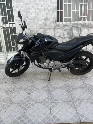 CB 300 R
