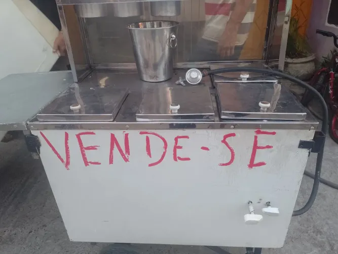 Carrinho para venda de churrasco ou kikão