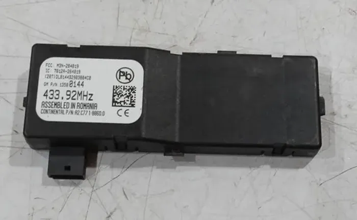 Módulo Controle Remoto Onix Prisma 2015 - 2019 / 13500144   